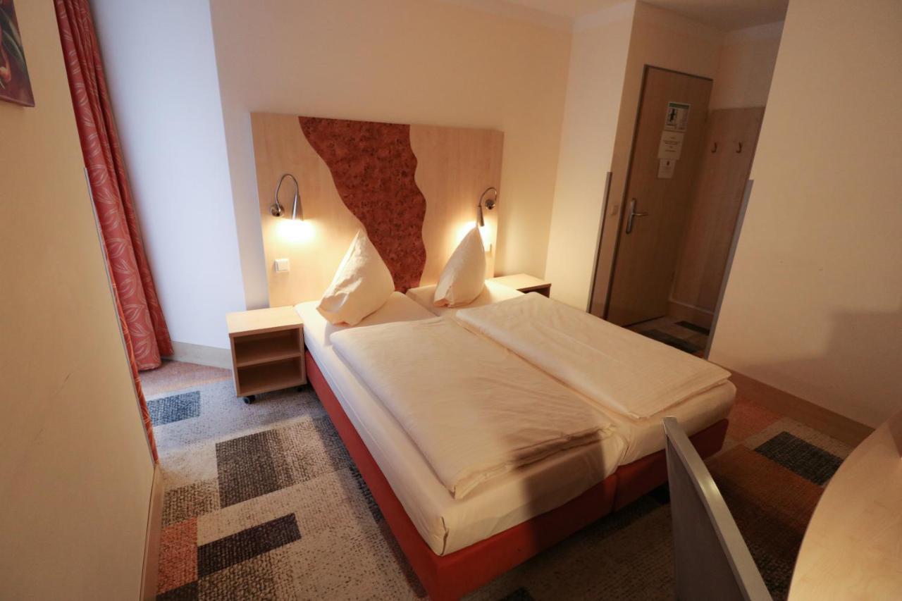 Petul Apart Hotel Ernestine Эссен Экстерьер фото