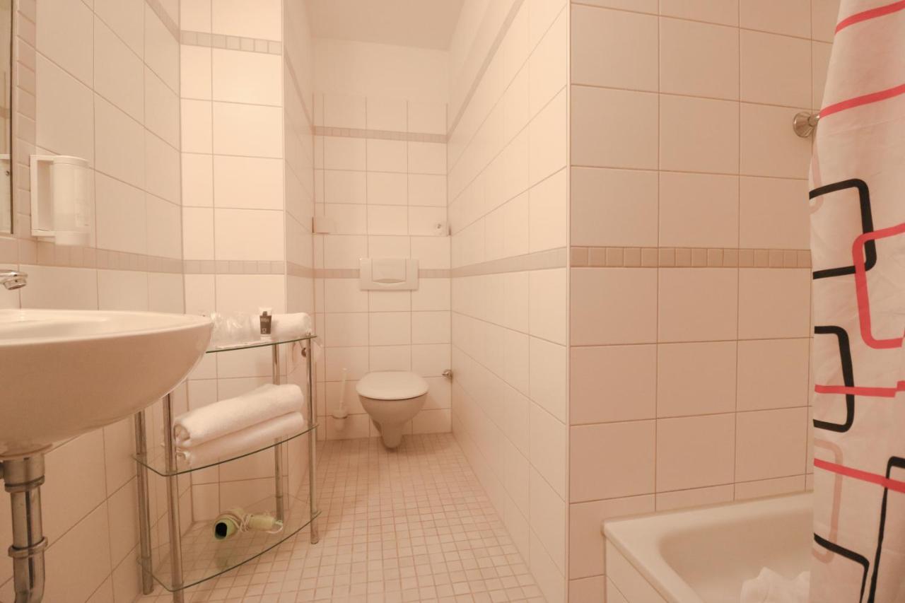 Petul Apart Hotel Ernestine Эссен Экстерьер фото