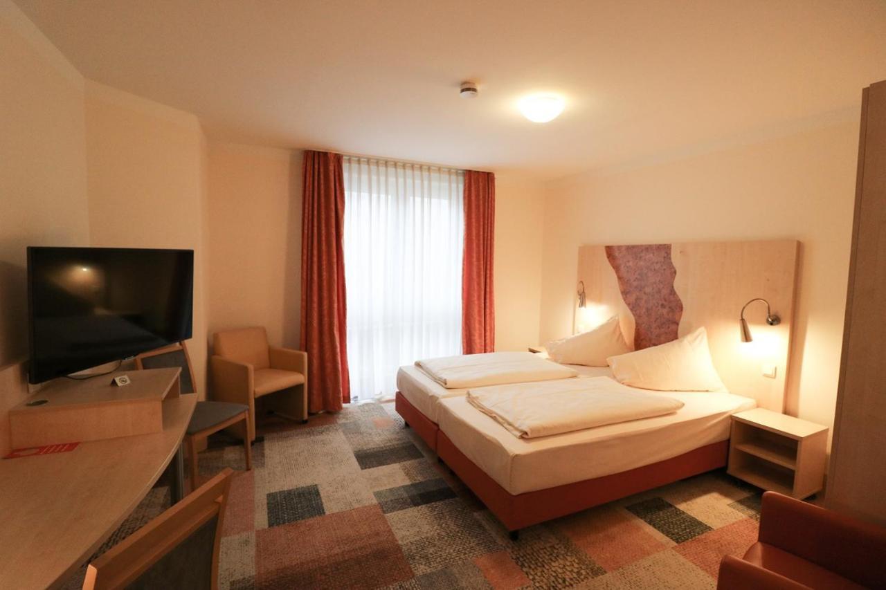 Petul Apart Hotel Ernestine Эссен Экстерьер фото