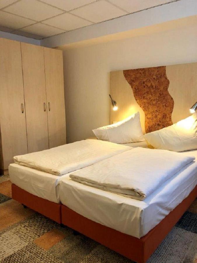 Petul Apart Hotel Ernestine Эссен Экстерьер фото
