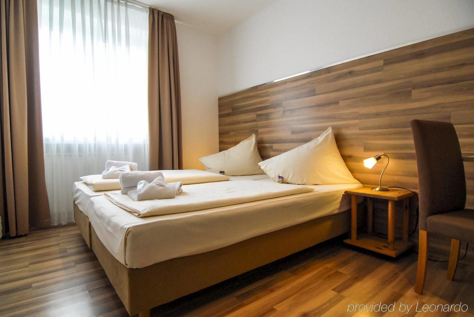 Petul Apart Hotel Ernestine Эссен Экстерьер фото